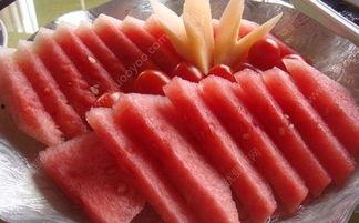 喝酒吃瓜胃疼,揭秘饮酒与饮食不当的后果 第3张 喝酒吃瓜胃疼,揭秘饮酒与饮食不当的后果 第3张